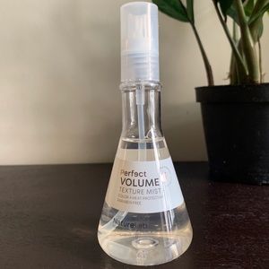 Nature Lab Tokyo Volume Spray